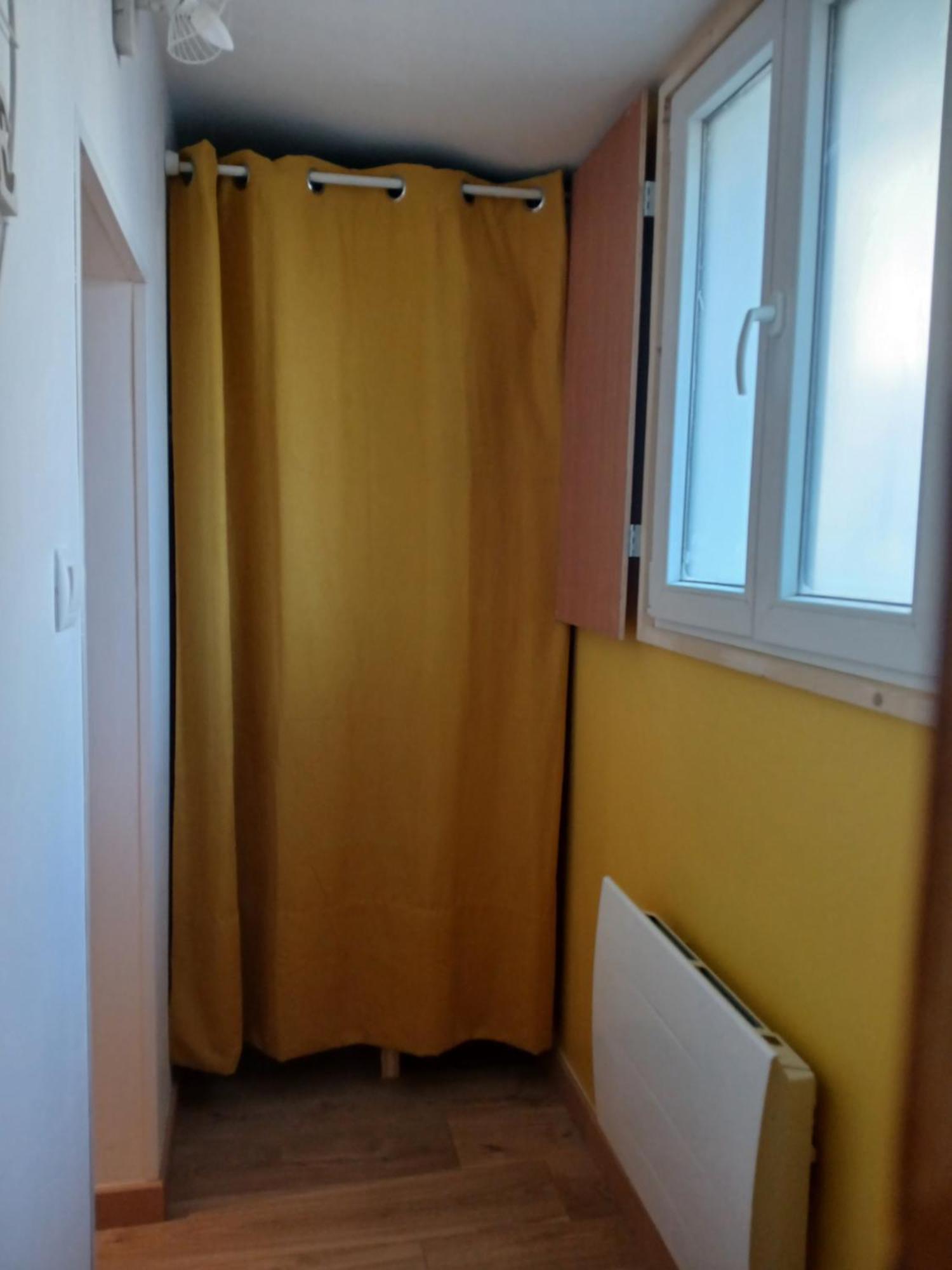 Le Lys Apartment Saintes Exterior photo